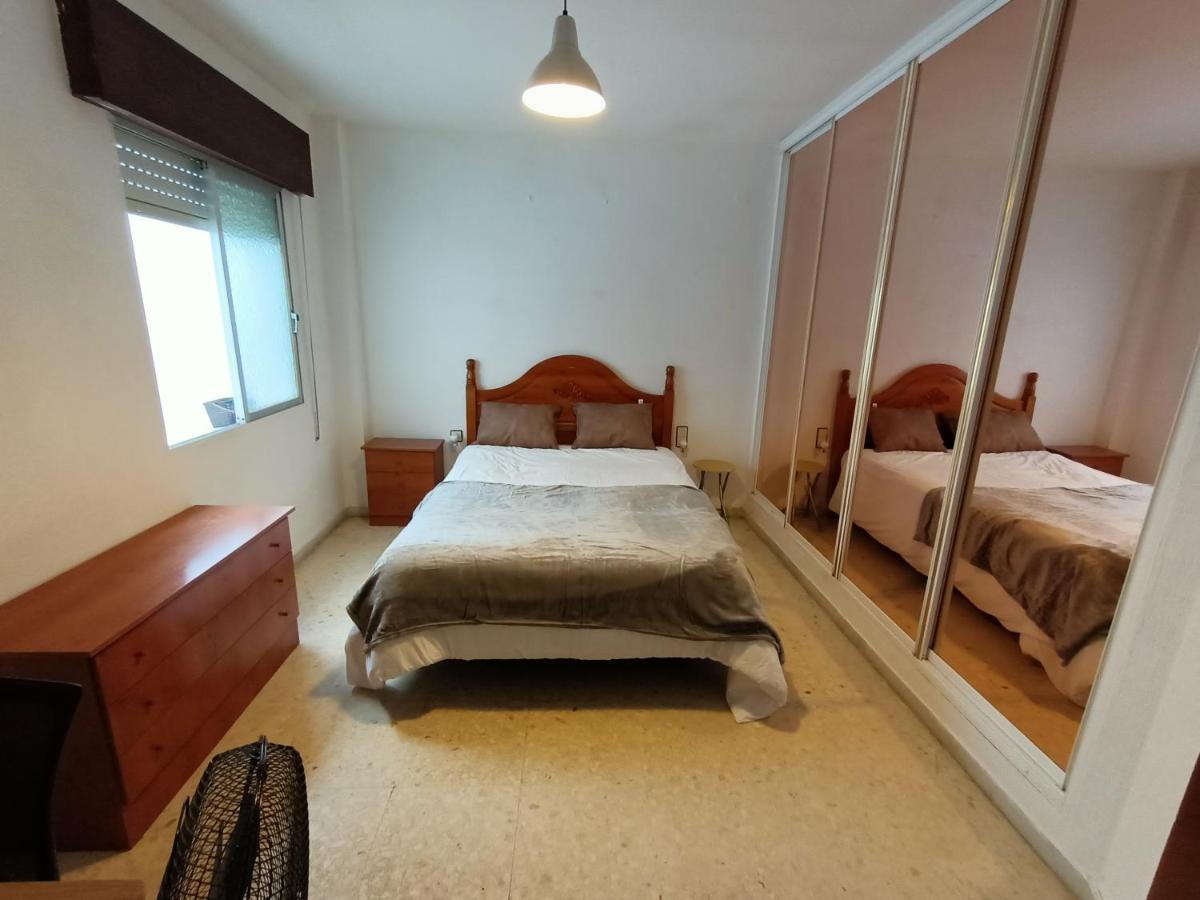 Apartamento Cerca De La Caleta 加的斯 外观 照片